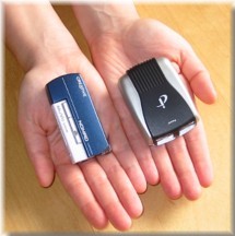 2 gadgets in 2 hands